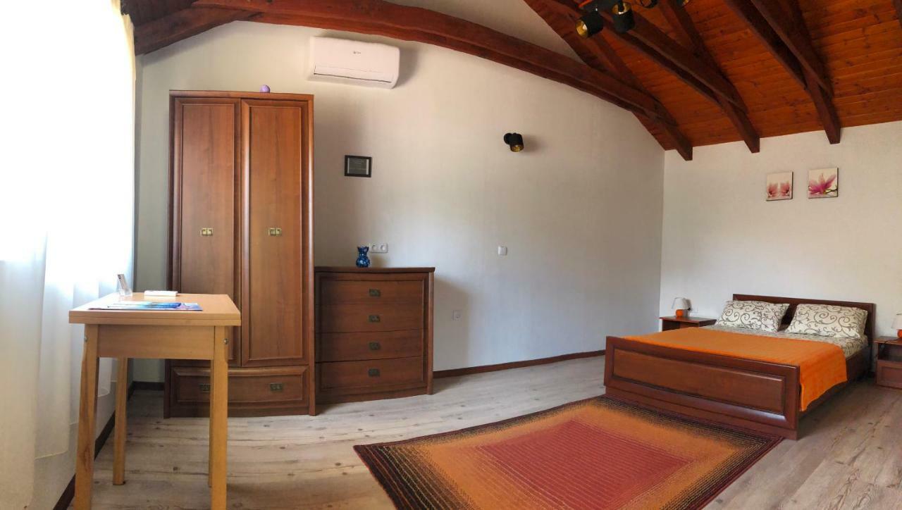 Guesthouse Heviz Bagian luar foto